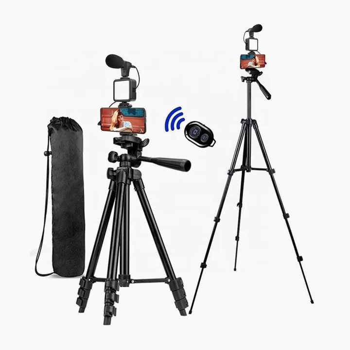 Vlogging Kit for Youtube TikTok Vlogger Tripod for iPhone Smartphone with Mic Live Stream LED light Vlog Set